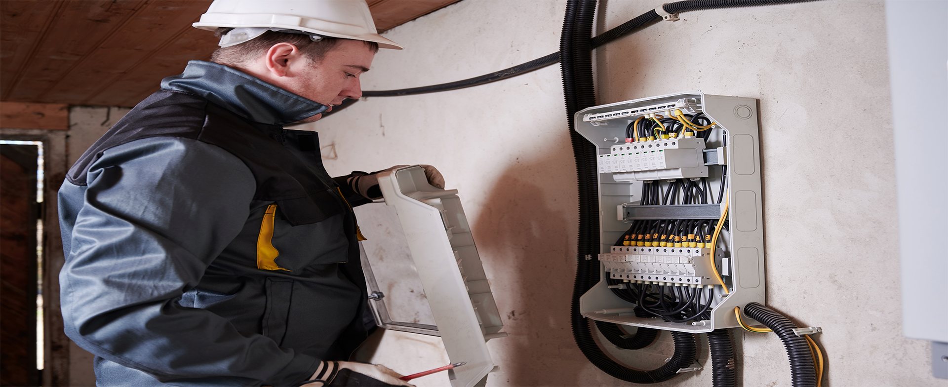 Masterkey 2-4 Electrical fittings, Fixtures repairing & Maintenance  